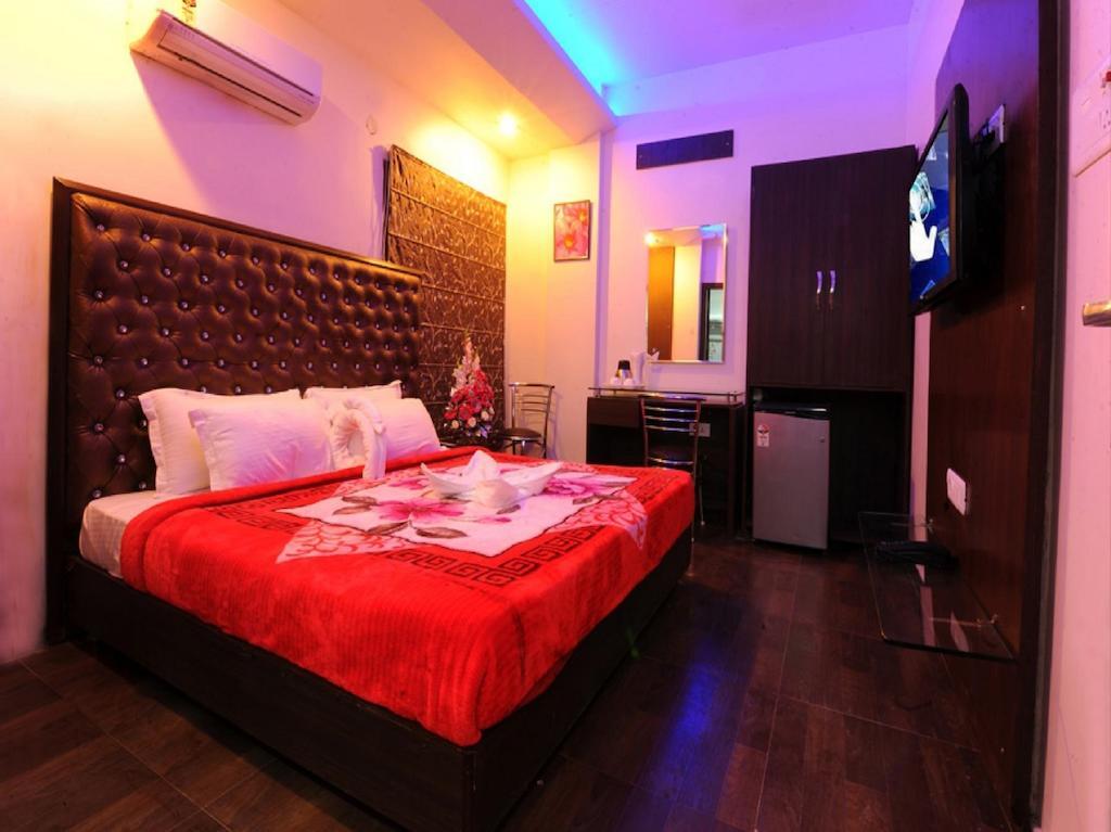 Hotel Pearl Inn & Suites Amritsar Extérieur photo