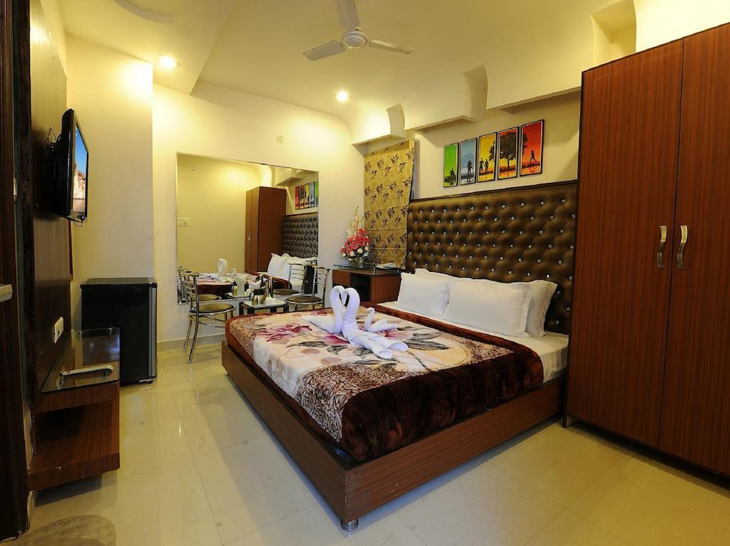 Hotel Pearl Inn & Suites Amritsar Extérieur photo