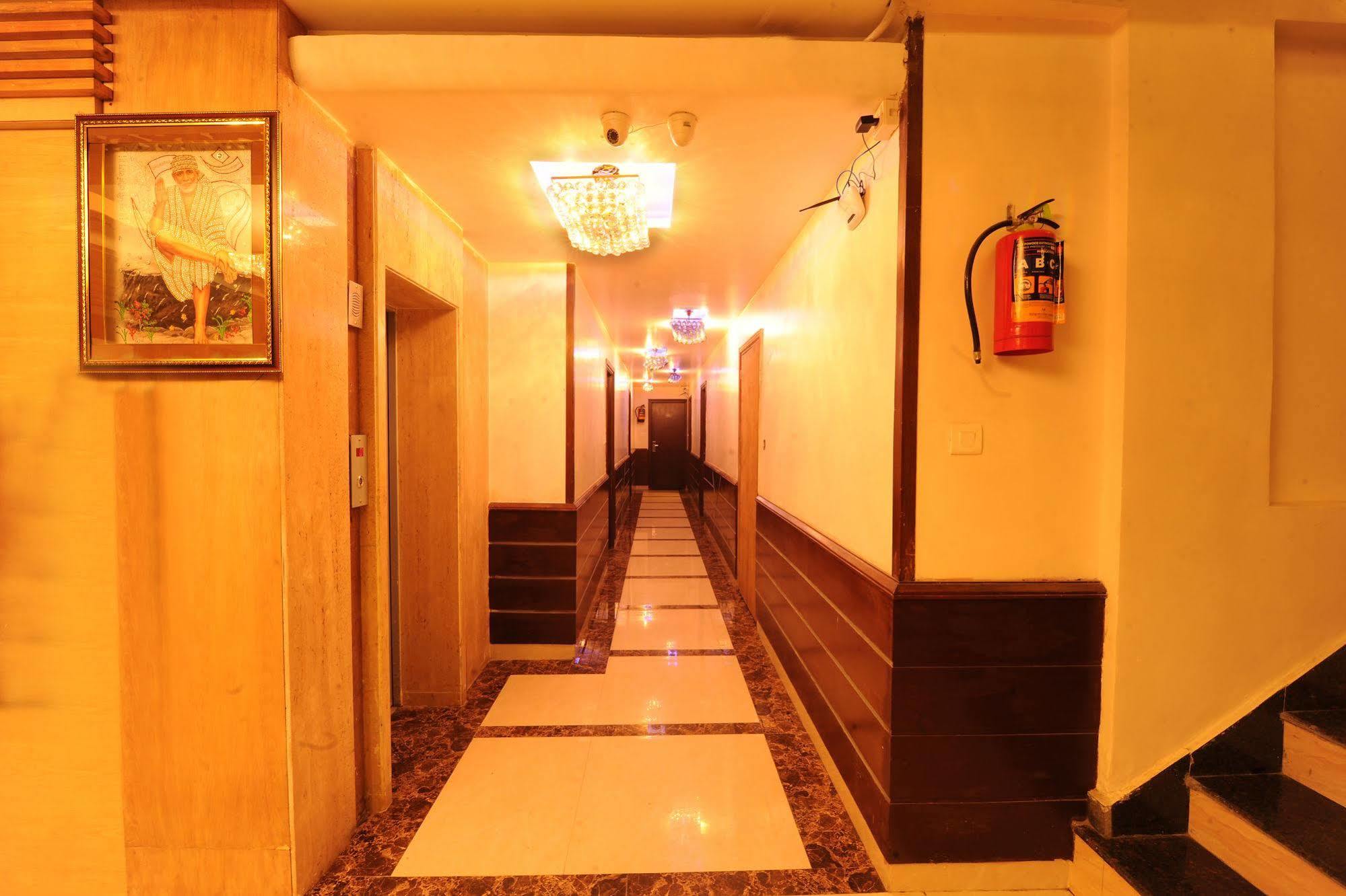 Hotel Pearl Inn & Suites Amritsar Extérieur photo